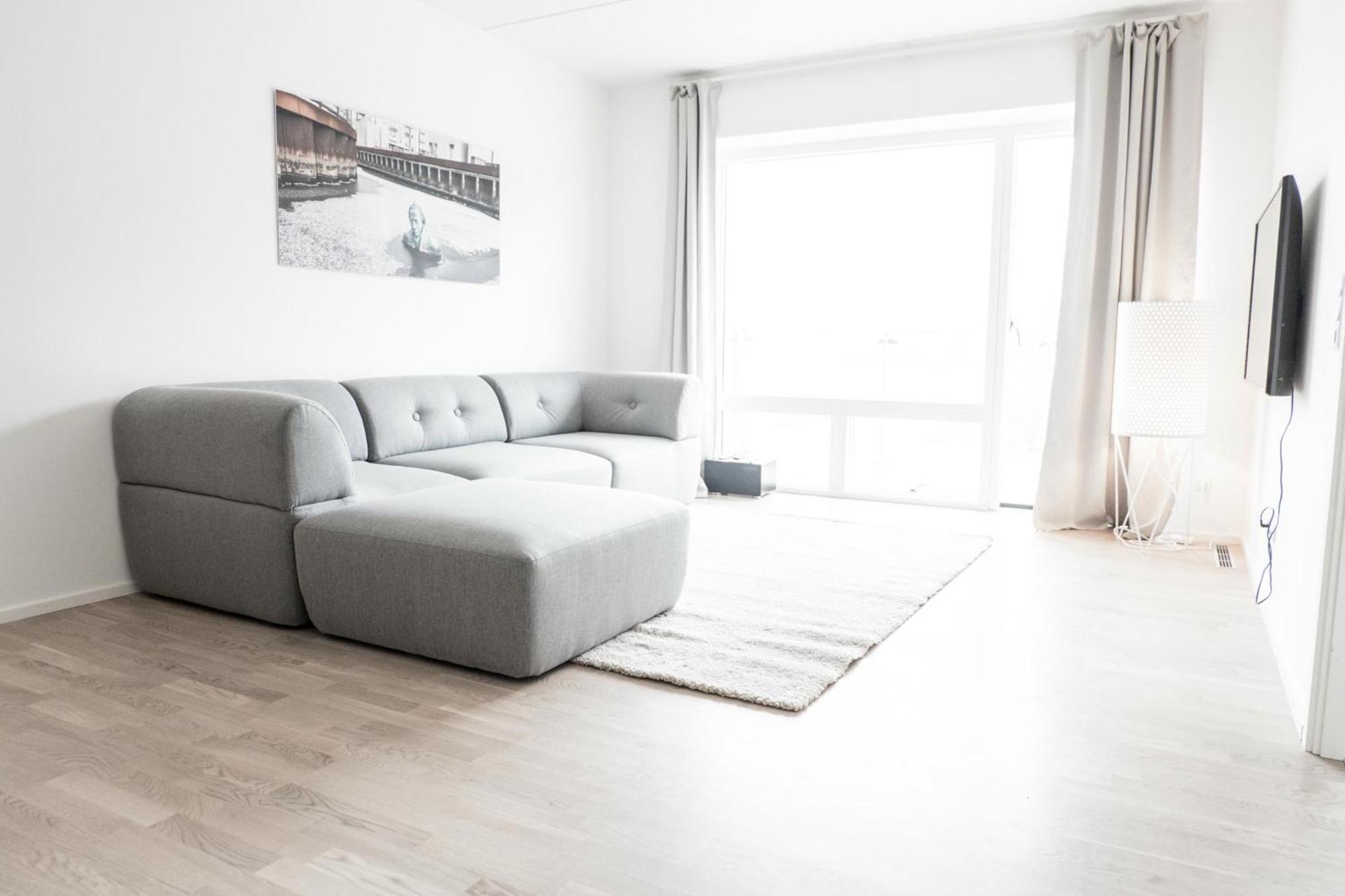 Spacious And Cool 2-bed By The Harbour Apartamento *